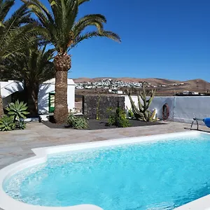Casa Del Erizo - Ecofinca , Nazaret España